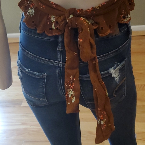 Free People Miss Louise smocked cropped halter top - Picture 7 of 16